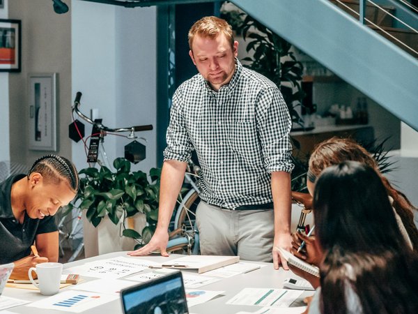 Le Chef d'Orchestre en Période de Crise : L'Impact Déterminant du Leader